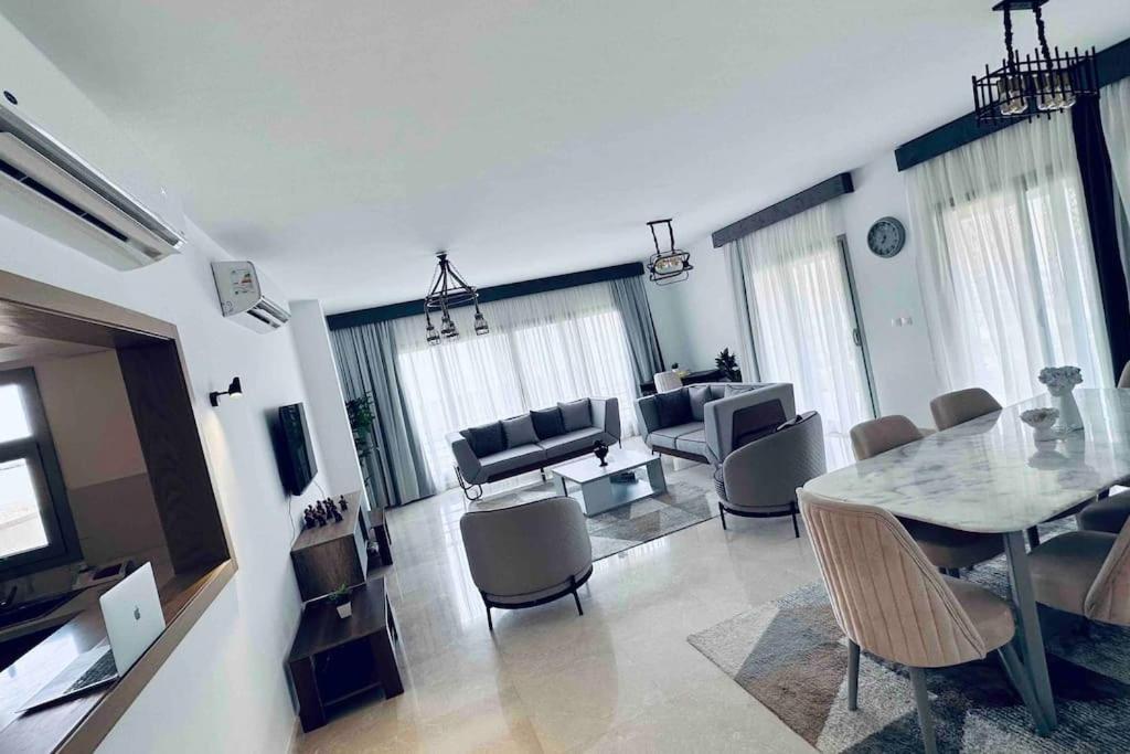 Uptowncairo Emaar Modern Life In Heart Of Le Caire